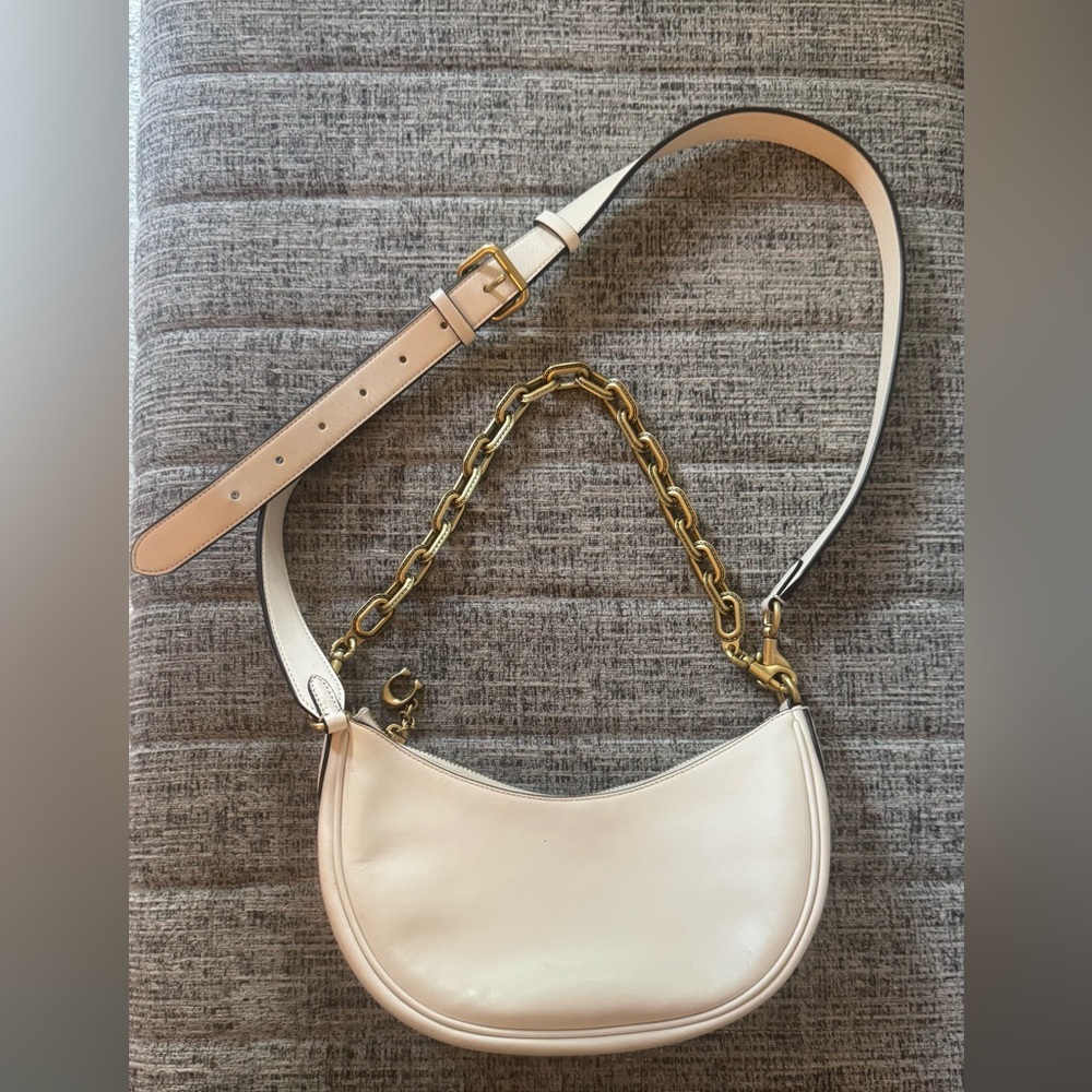 Coach Cream Crescent Shoulder Bag with Gold Hardware and Adjustable Strap - Picture 5 of 12